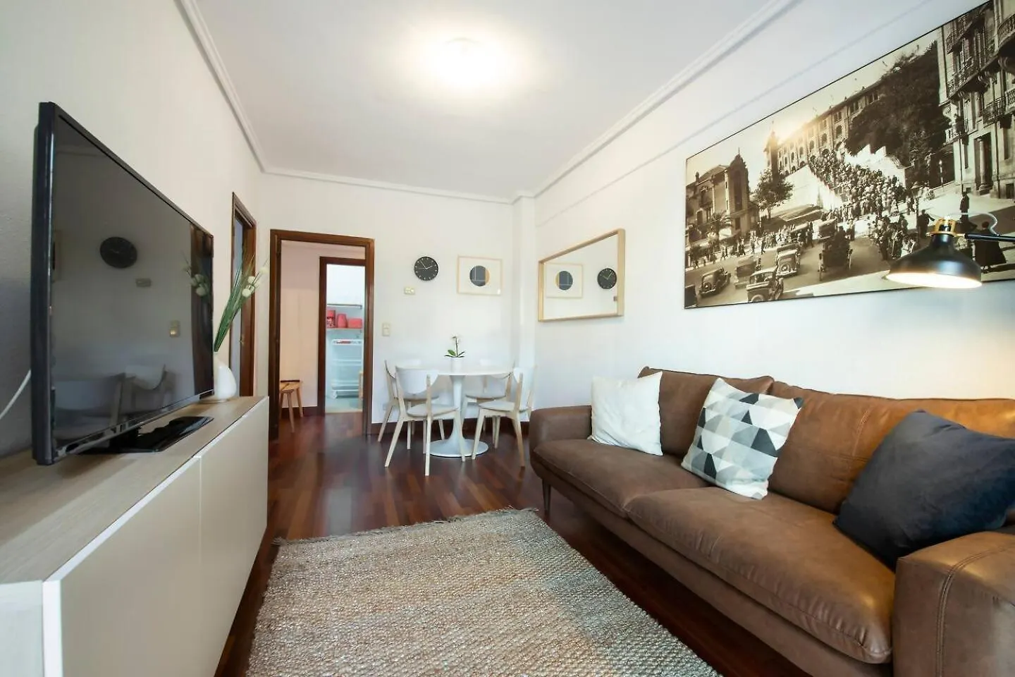 아파트 Apartamento Agradable Con Parking En Gros 산세바스티안 스페인